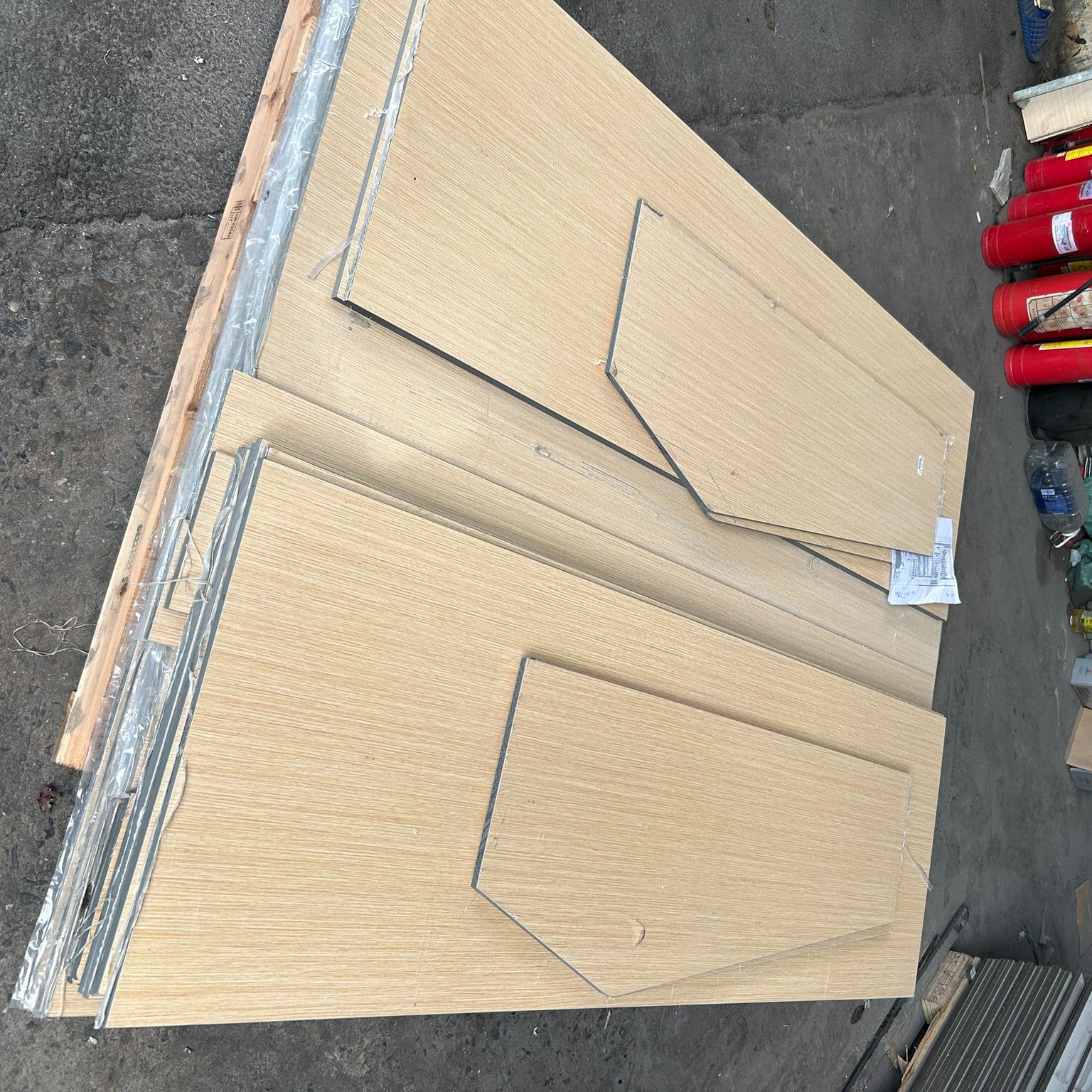 Ưu Điểm Của Vách Ngăn Vệ Sinh Compact HPL