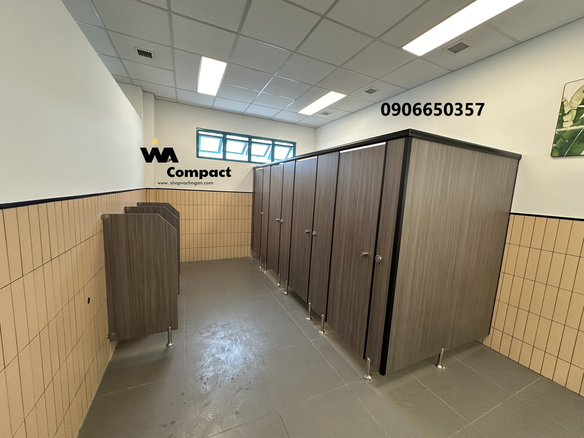 Vách Ngăn Toilet Compact HPL Mã Màu 3611