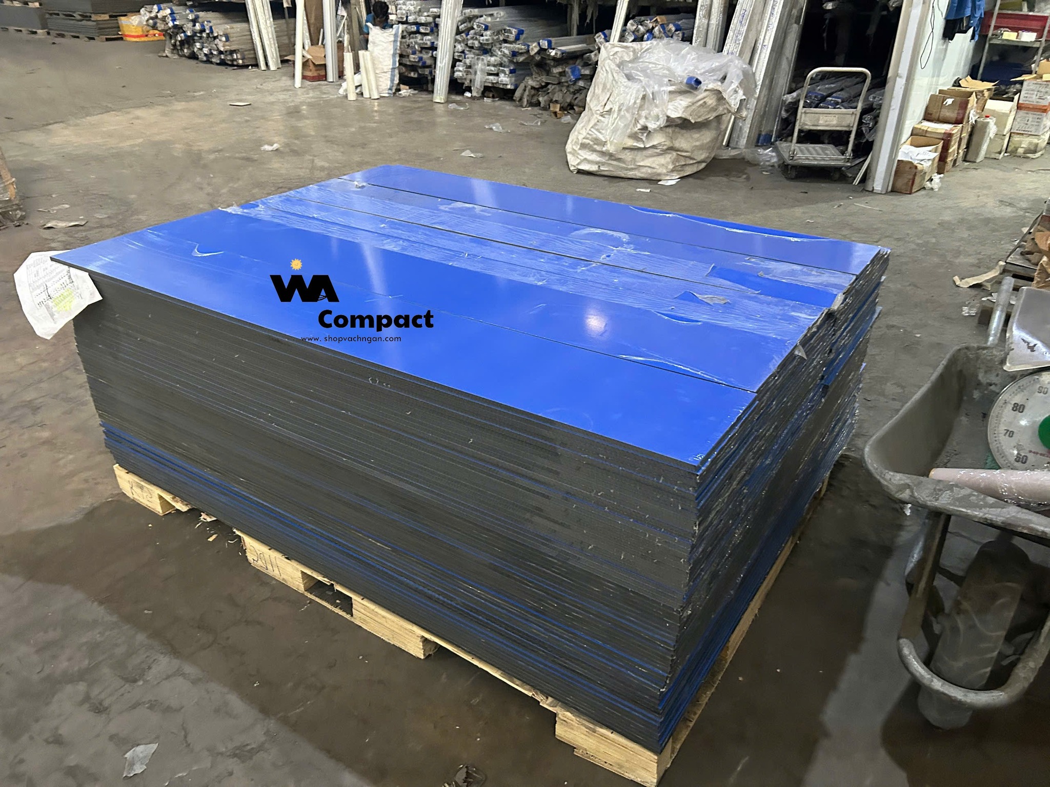 Mua Vách Ngăn Vệ Sinh Tấm Compact Tại TP. Cần Thơ