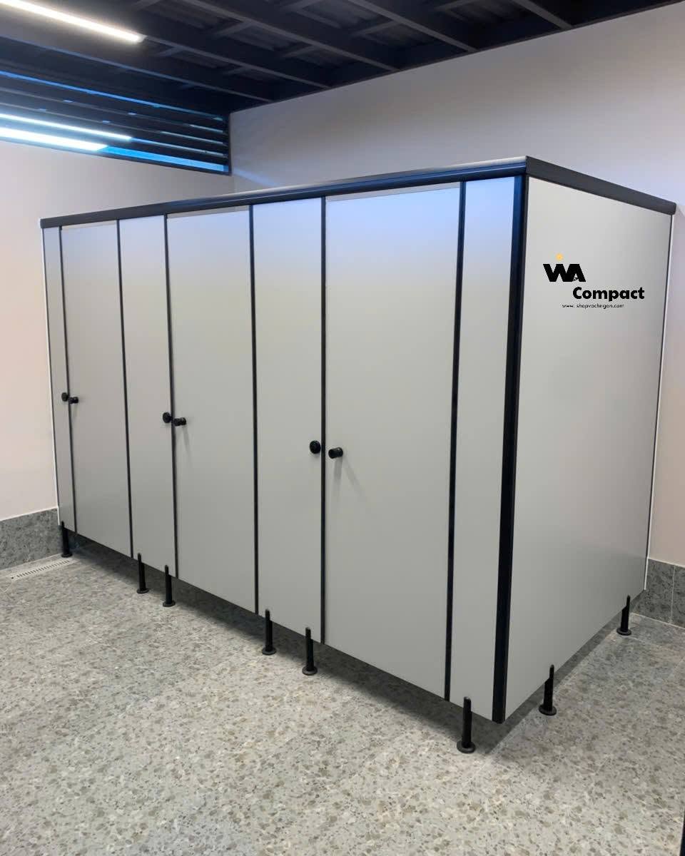 Thi Công Vách Ngăn Vệ Sinh Tấm Compact HPL