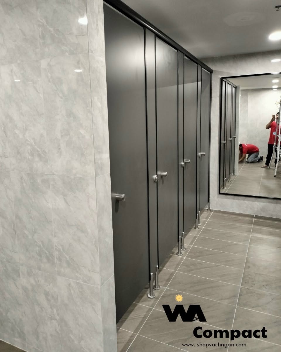 Thi Công Vách Ngăn Vệ Sinh Tấm Compact HPL