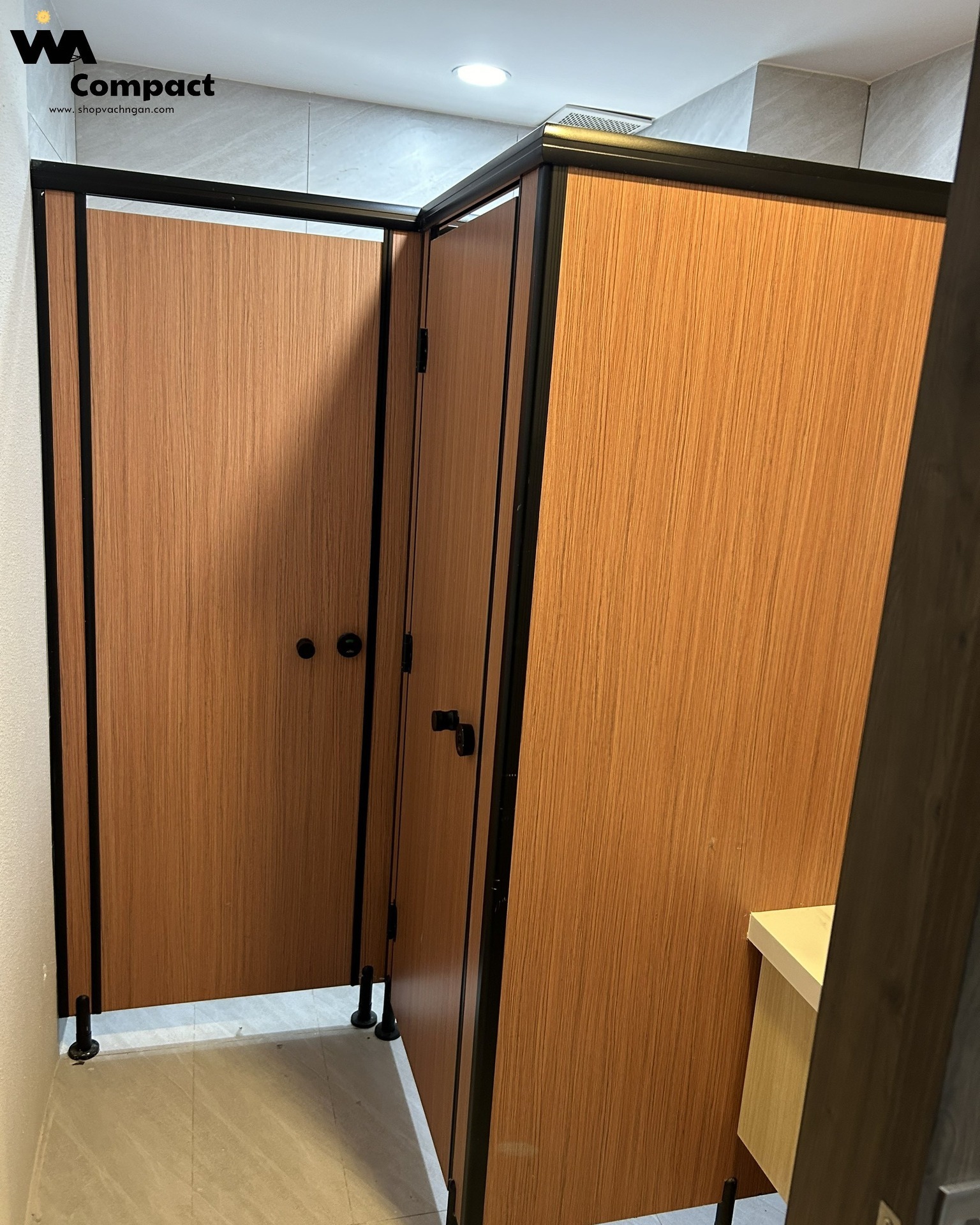 Tấm Compact HPL mã màu 3615