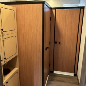 Tấm Compact HPL mã màu 3615