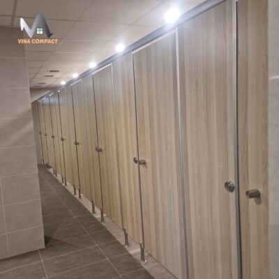 Lắp đặt vách ngăn vệ sinh tấm Compact