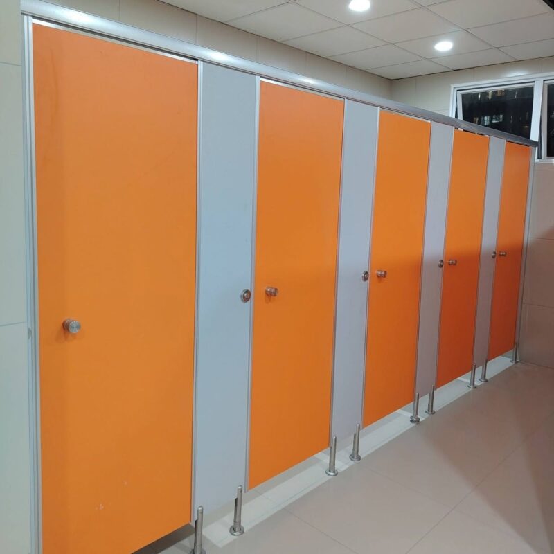 Vách Ngăn Nhà Vệ Sinh Tấm Compact